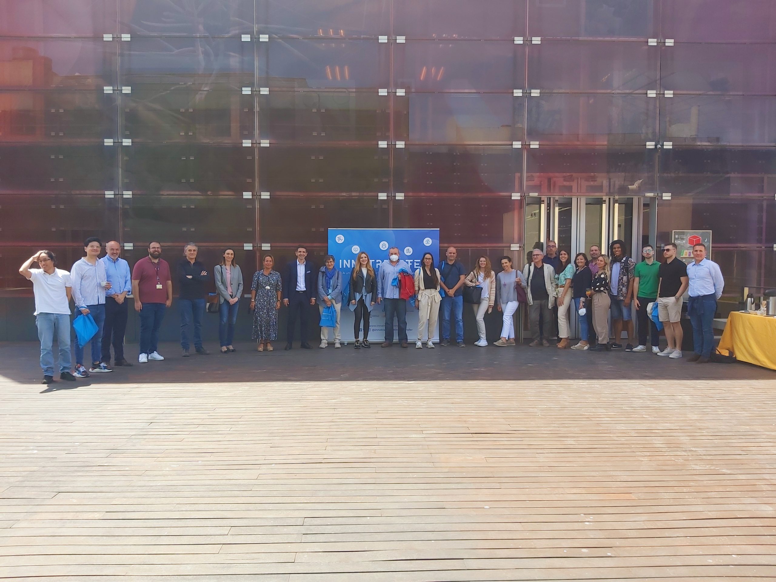 innotransfer cubo rojo